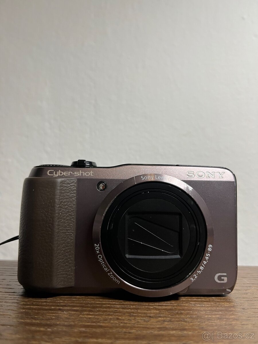 Sony Cybershot DSC-HC20V - 2