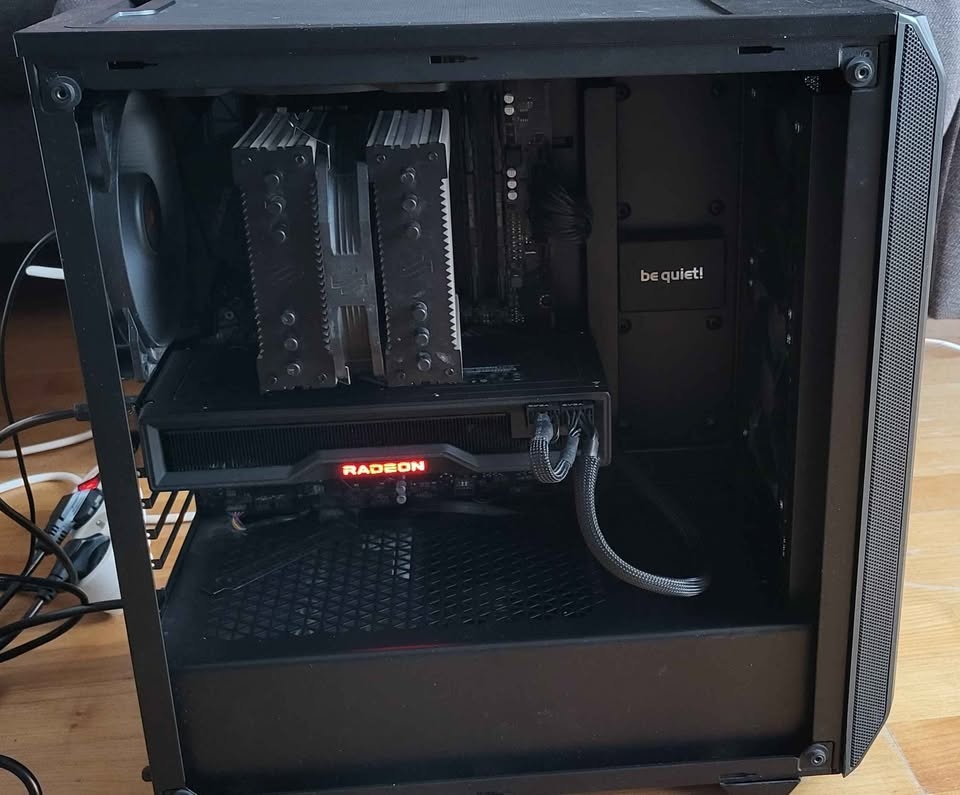 Gaming PC - Ryzen 5800x | RX 6800XT | 32GB - 2