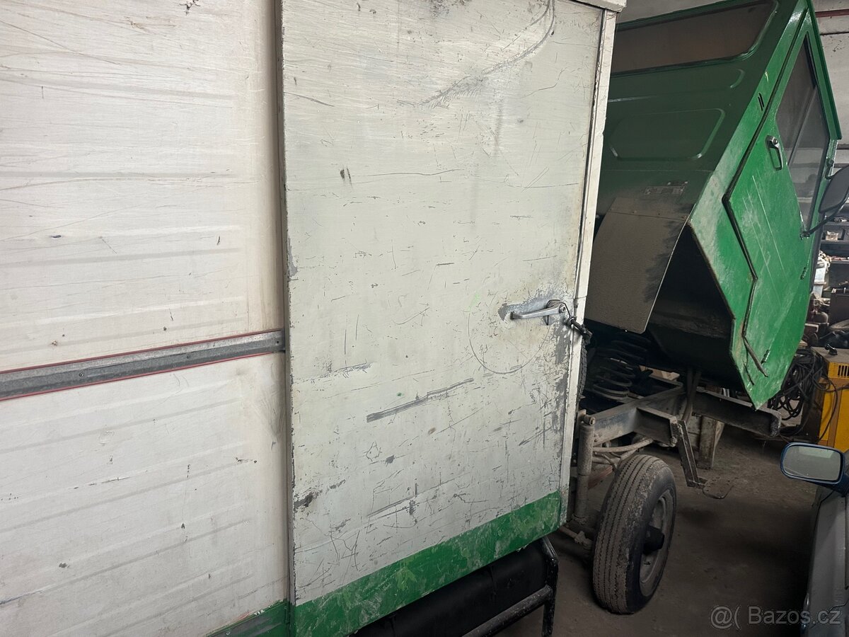 Multicar M25 skříň - 2