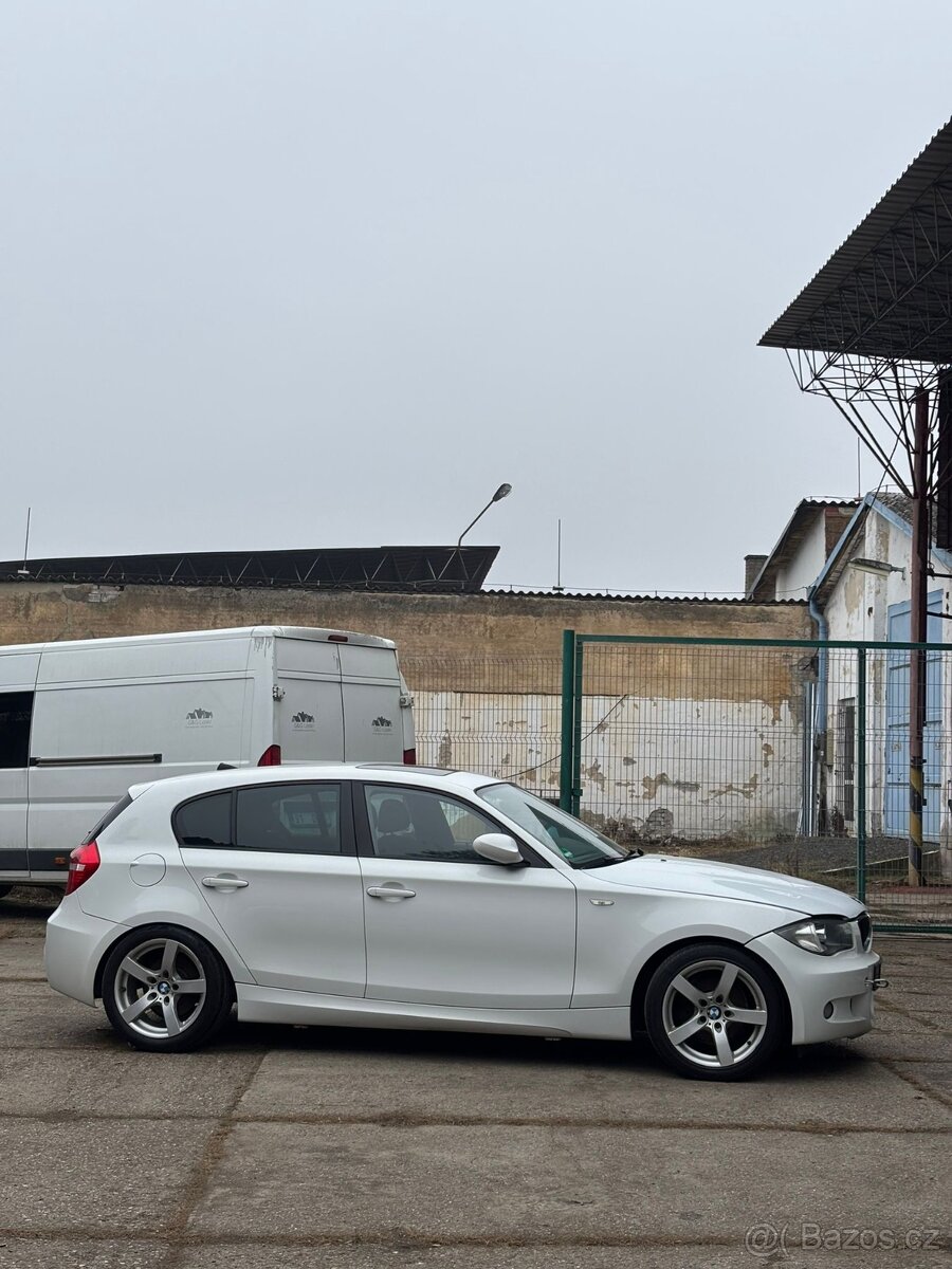 BMW 118i M-PAKET RV 2007 MOTOR KO - 2