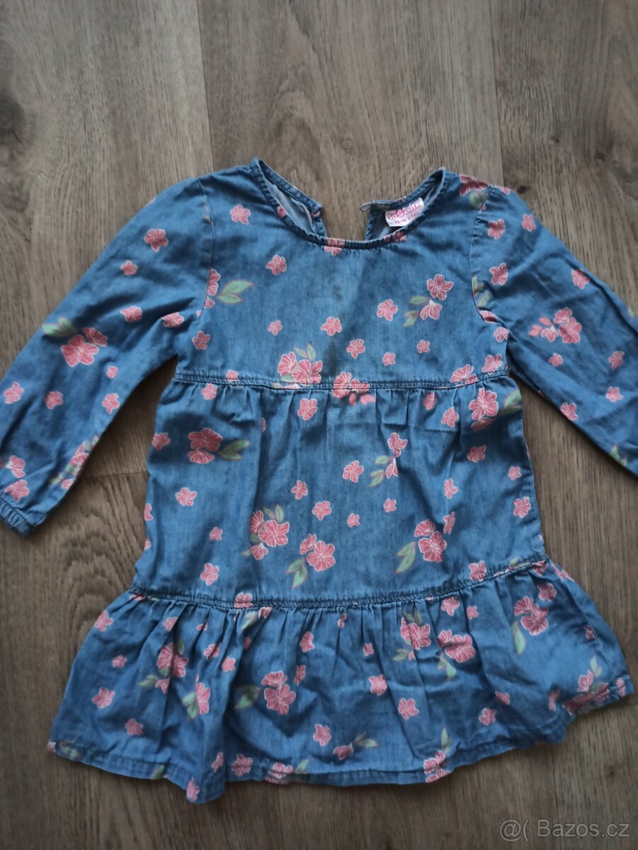 Sukýnky a šaty - 2