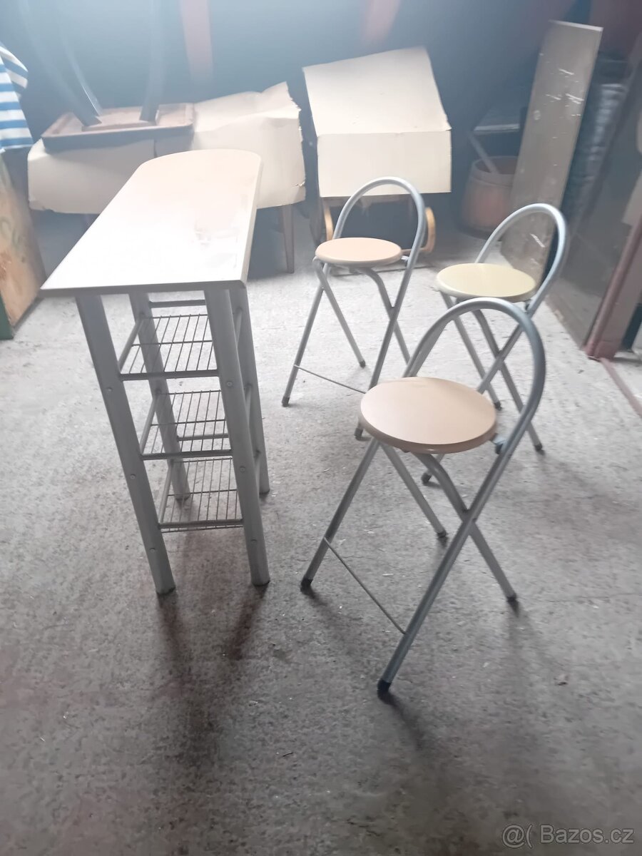 Stul barový - 2
