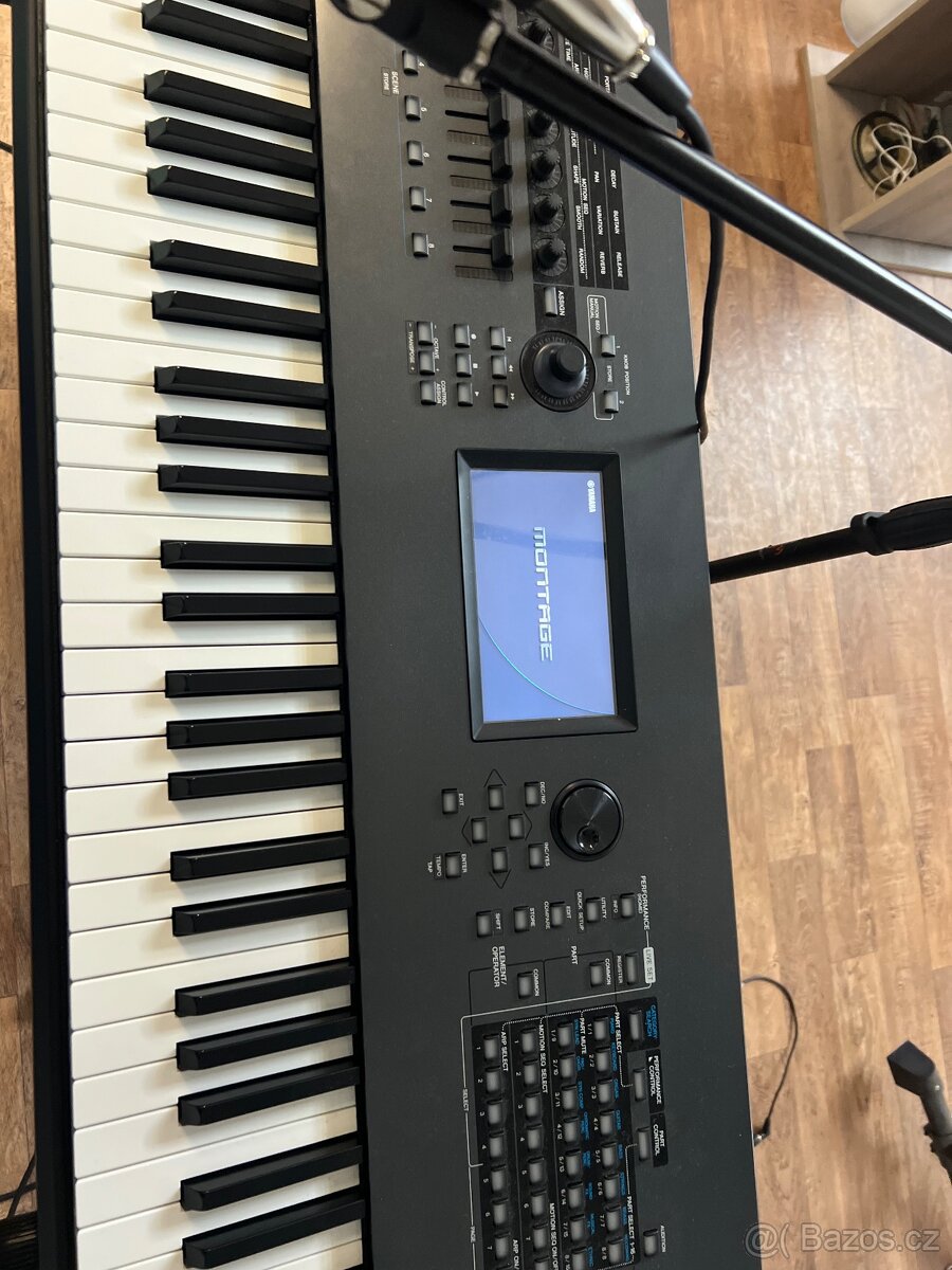 Yamaha montage 8 - 2