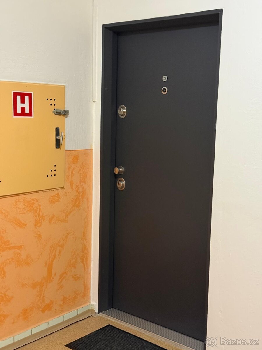 Prodej bytu 3+1, 73 m2, Hodonín - 2