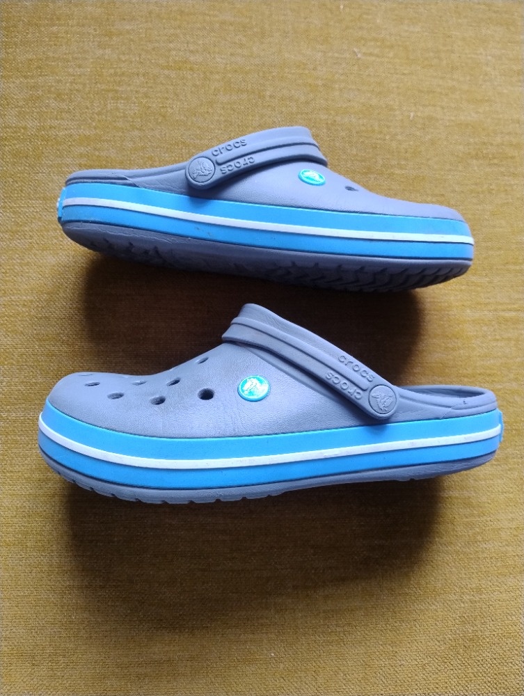 crocs - 2