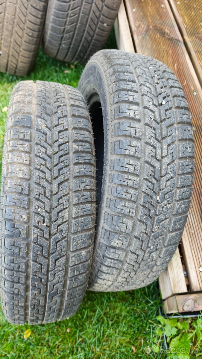Pneu 155/70 R13 75T - 2