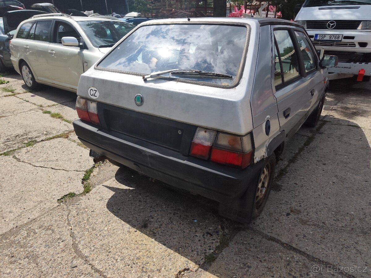 Škoda Favorit silver line - 2