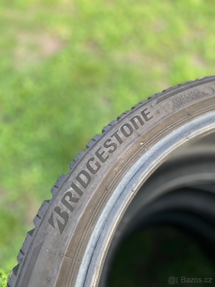 225/40 R18 BRIDGESTONE - 2