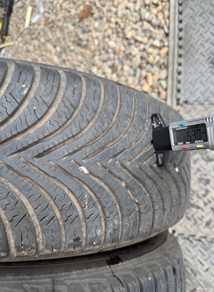 205/60/16 - Michelin zimní pár pneu - 2