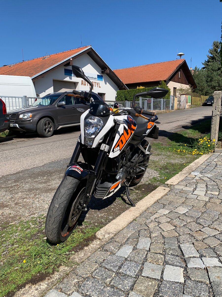 KTM Duke 125 2013