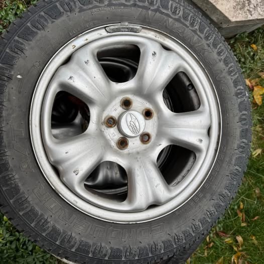 AT kola subaru forester + nová rezerva - 2