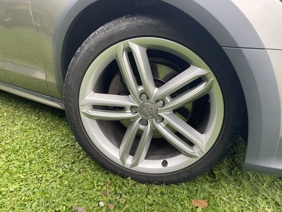 Audi A6 allroad, 1. majitel, po servisu - 2