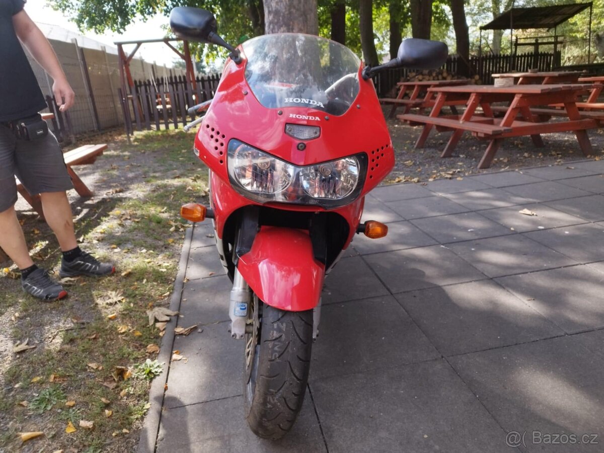 Honda Fireblade CBR 900 - 2