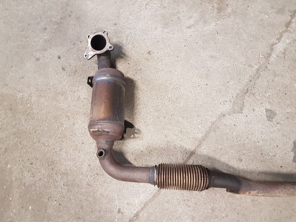 Řídící jednotka motoru 1,6 16V Škoda Roomster 03C906057D - 2