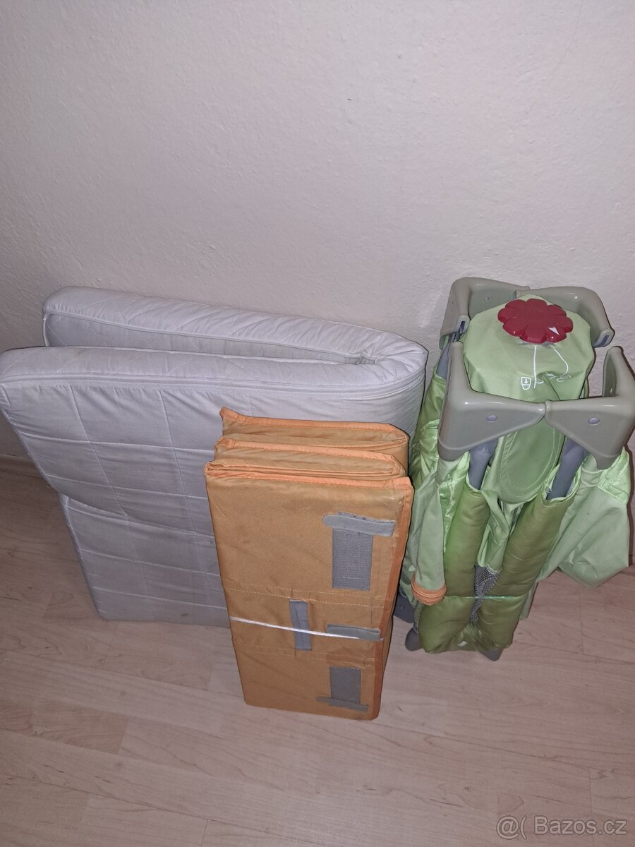 Cestovní postýlka - 2