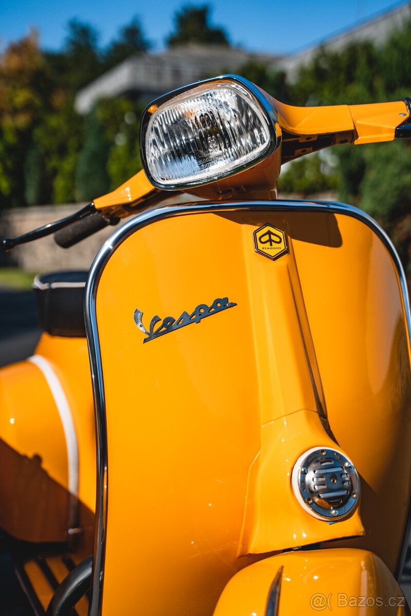 Motorka Piaggio Vespa 150CC (1976) SIDECAR - 2