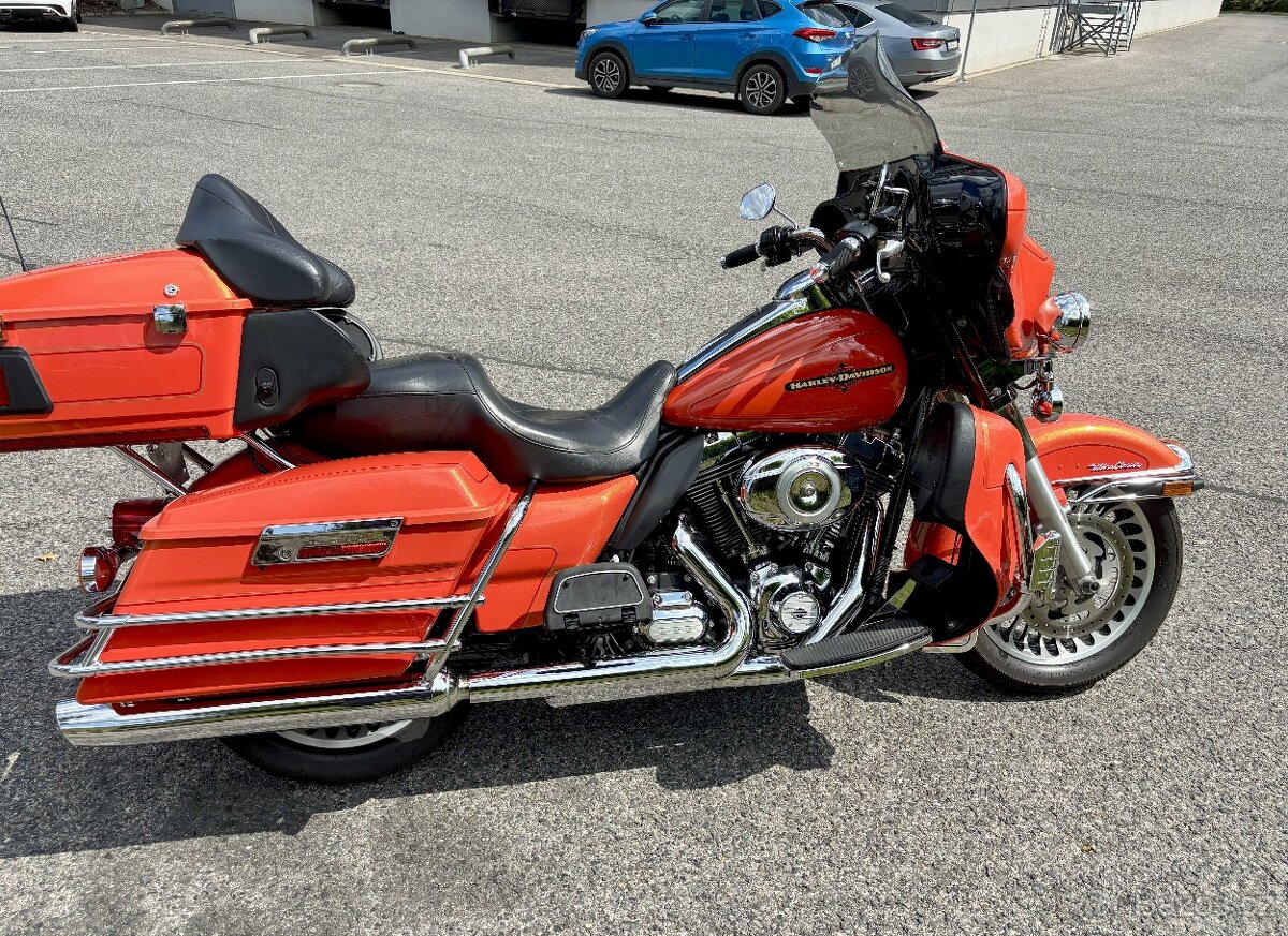 Harley-Davidson Electra Glide Ultra Classic 2012 TC 103 - 2