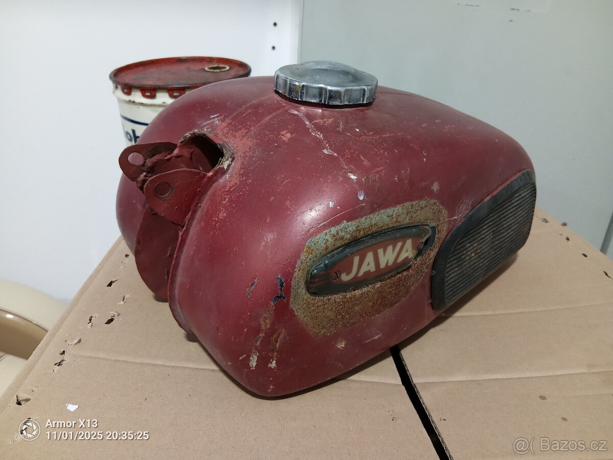 Jawa 259, 350 Calif nebo 592 nádrž - 2