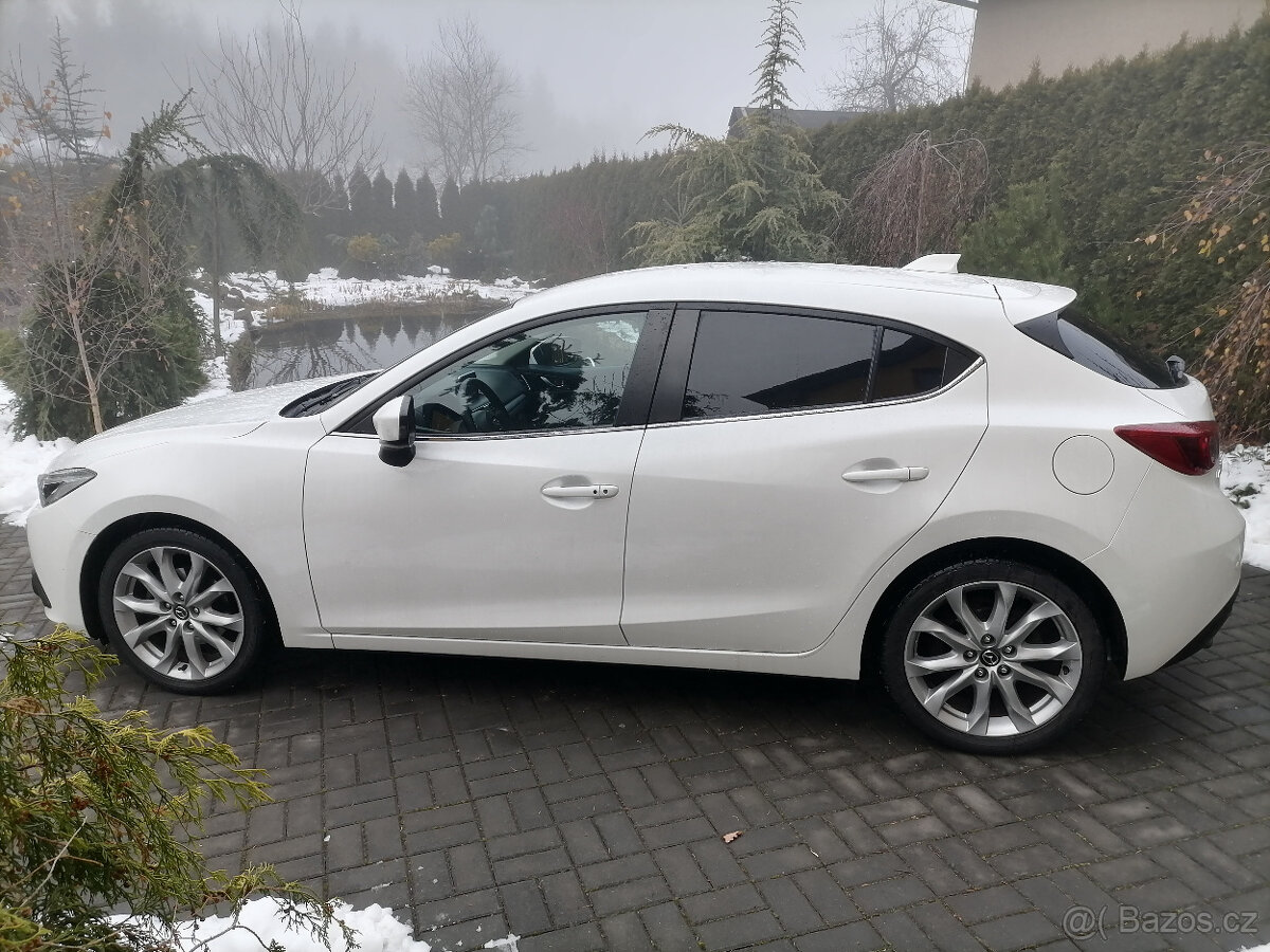 Mazda 3 2.0i 88kw Sport 72000km HeadUpBoseXenonVyhřSed - 2