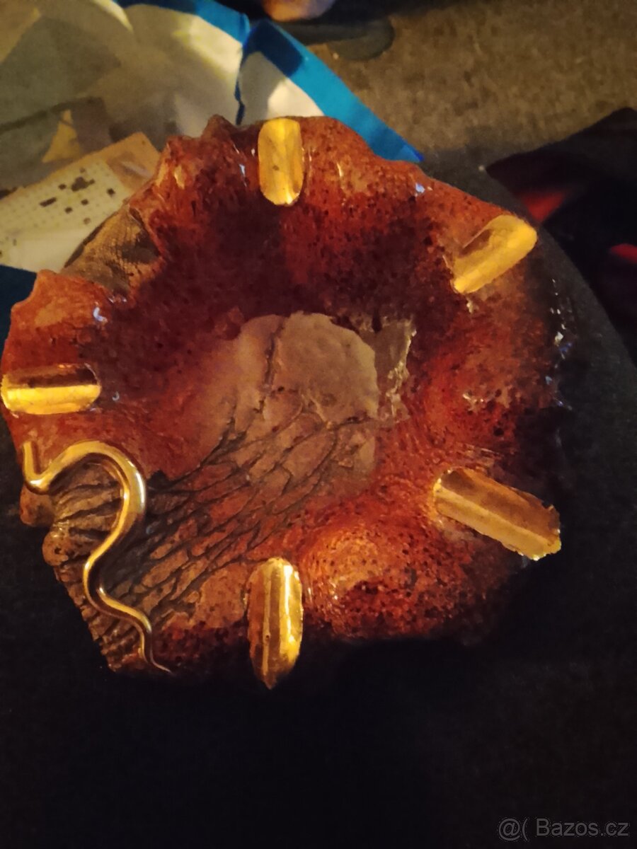 S&J Jandovi - Popelník - 2