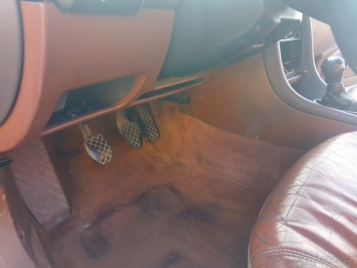 Audi A6 C5 hnědý interiér Avant - 2