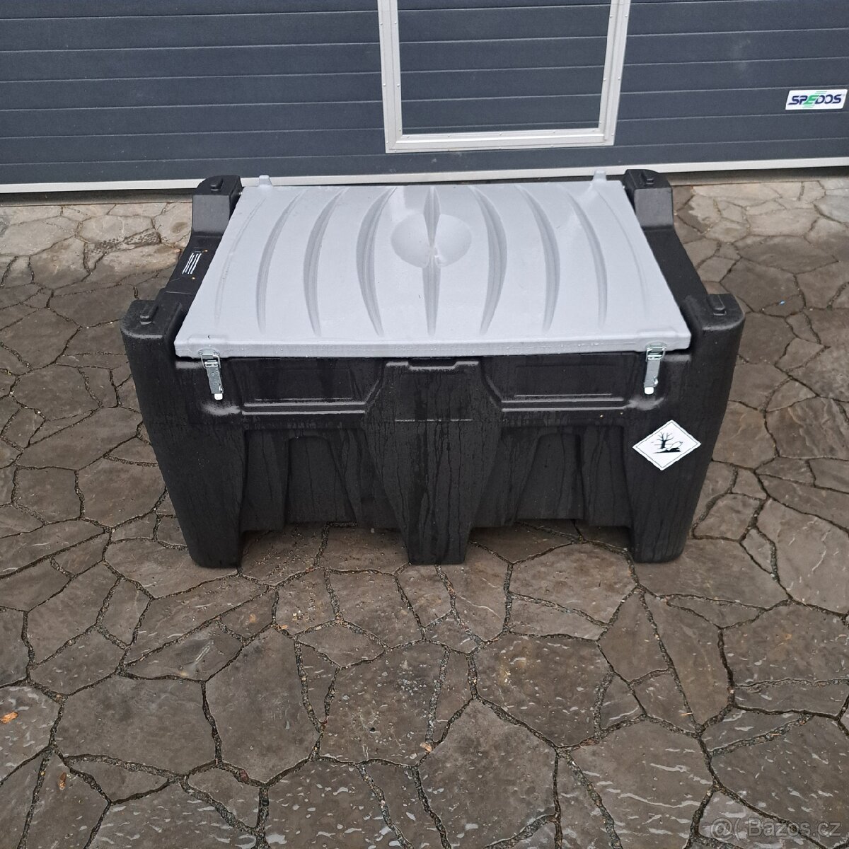 Tankovací nádrž - 2