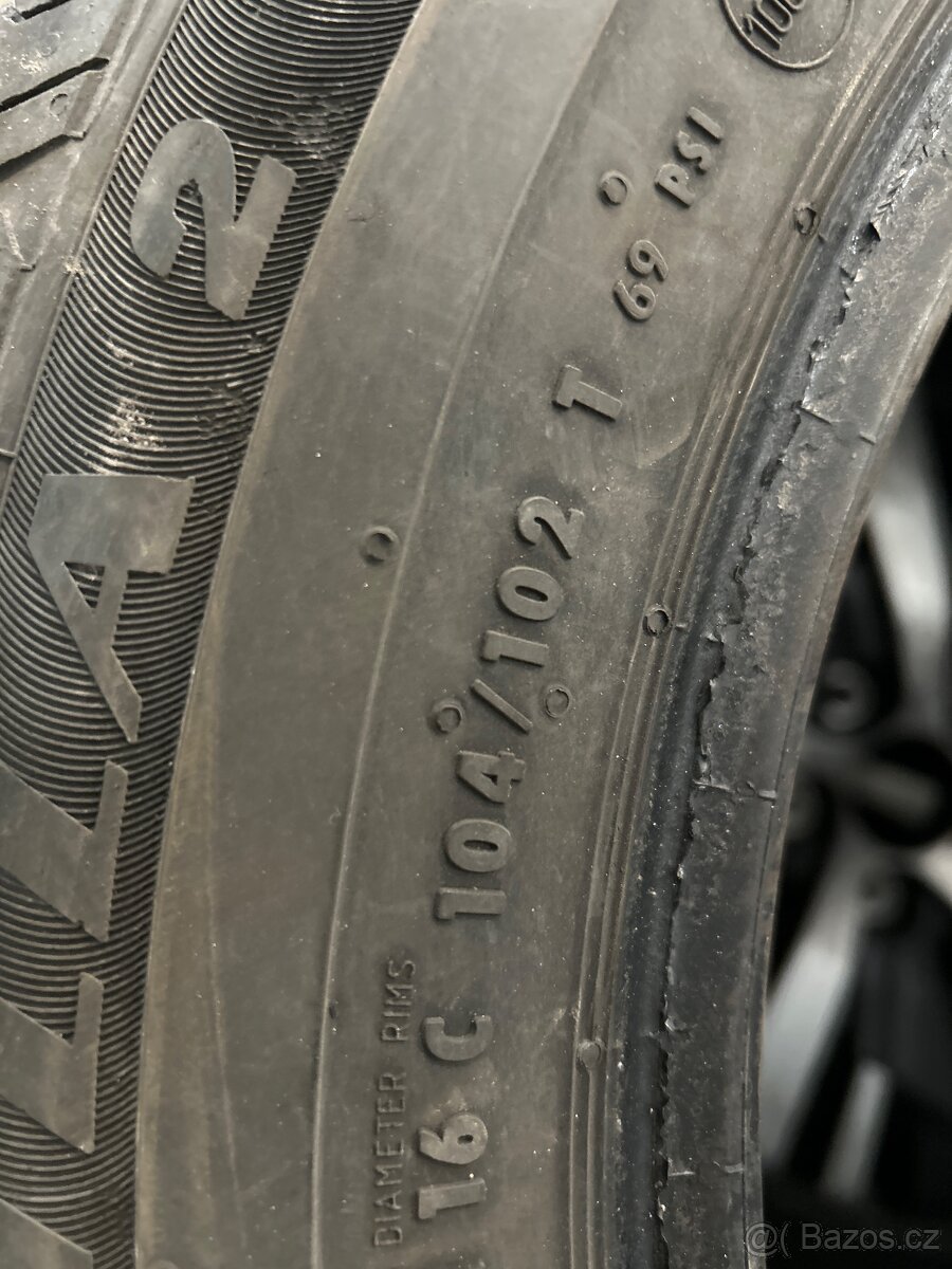 195/65 R16c 104/102t - 2