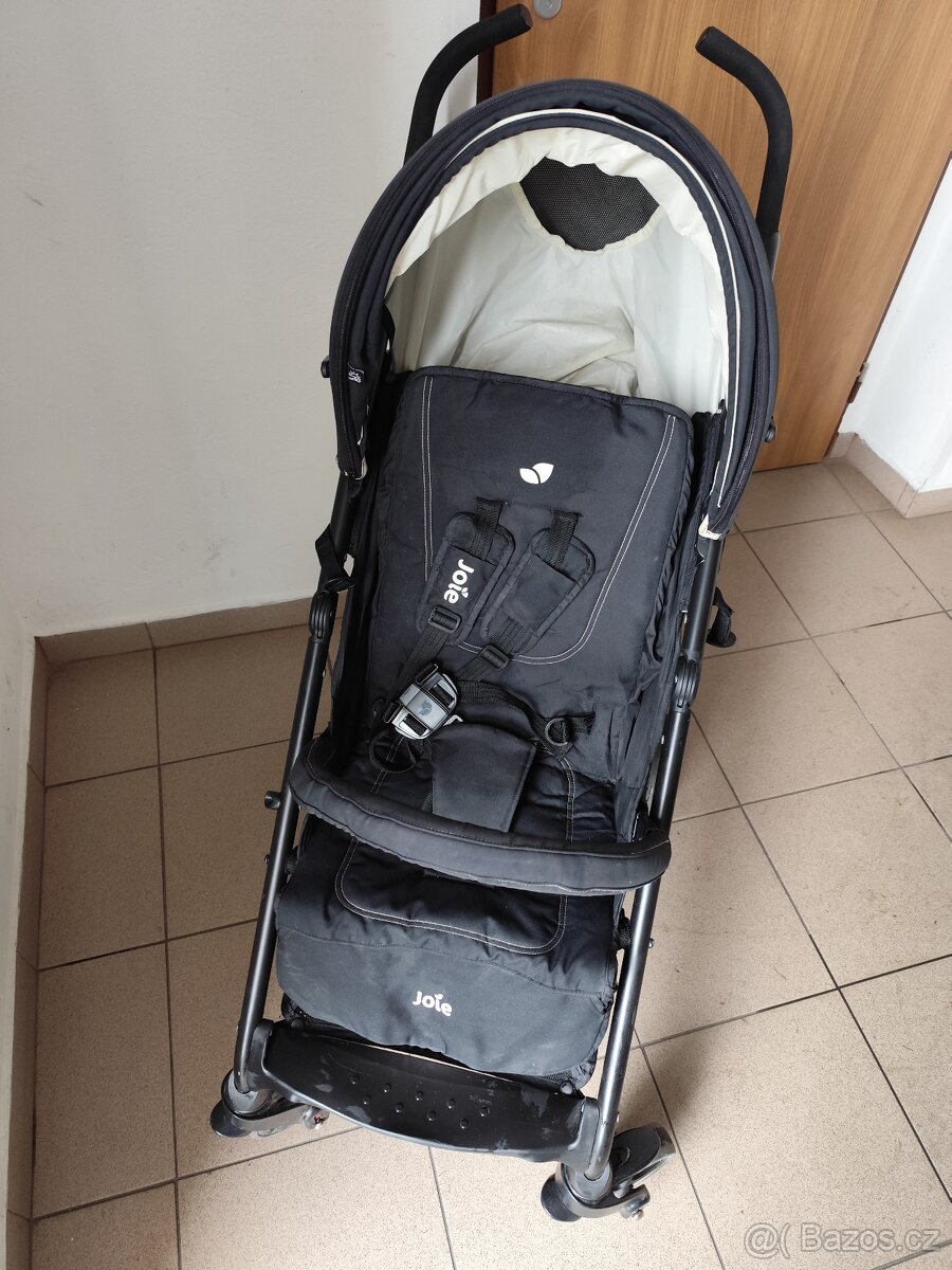 Kočárek Joie Brisk LX - 2