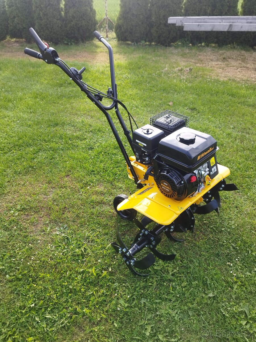 Pronájem vertikutátoru a kultivátoru - 2