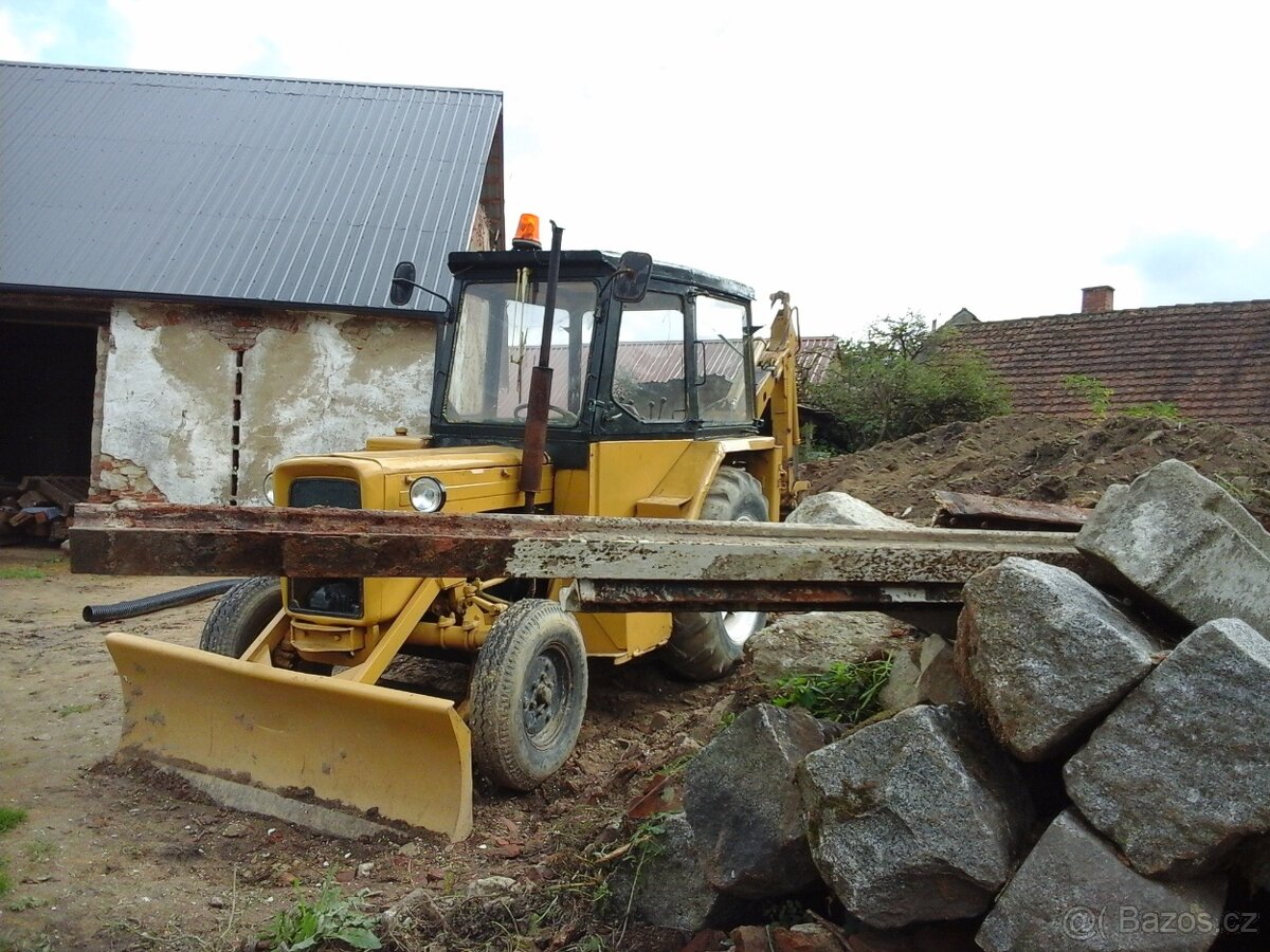 OSTROWEK-Traktorbagr - 2