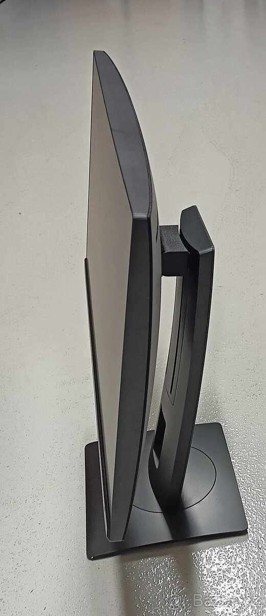 2x bezrámečkový monitor HP Z23n IPS Full HD, HDMI, DP, VGA - 2