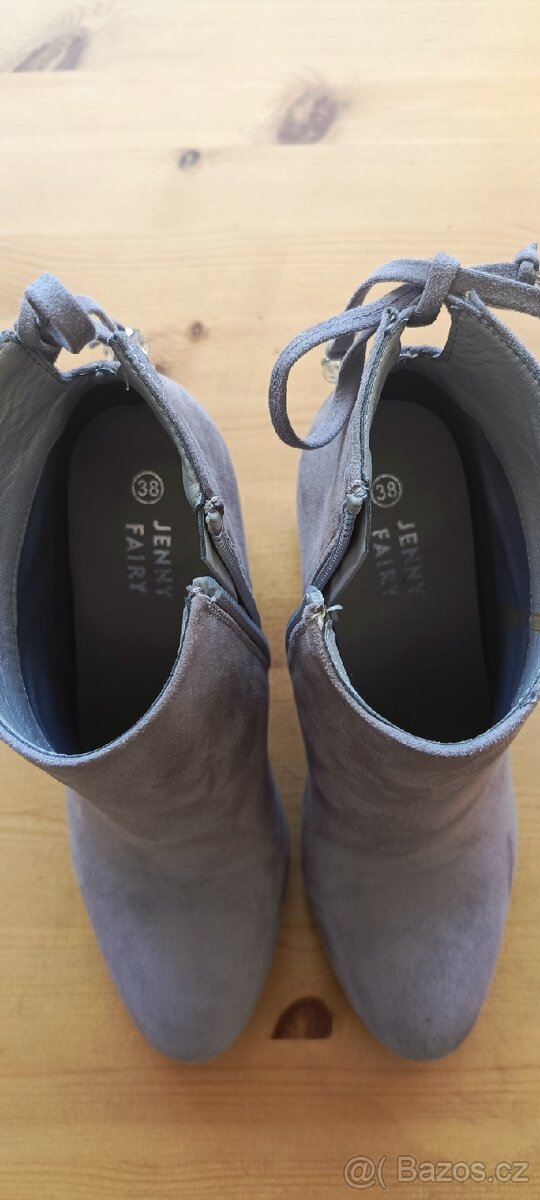 Kotníčkové boty - 2