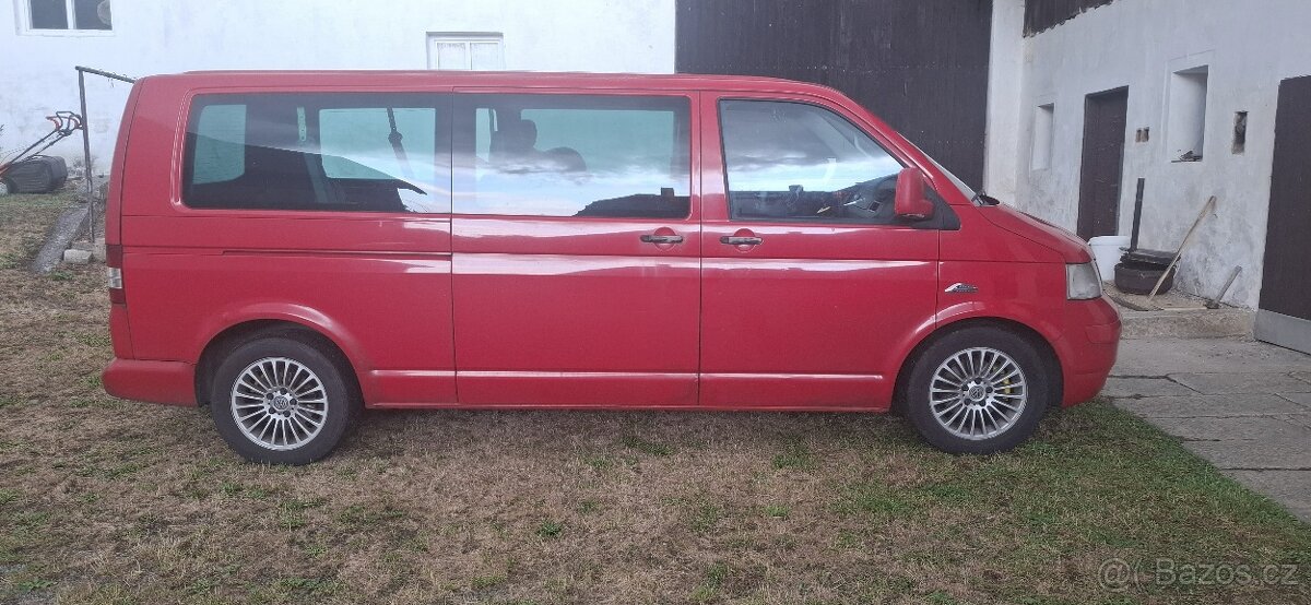 VW Transporter 1,9 TDi - 2