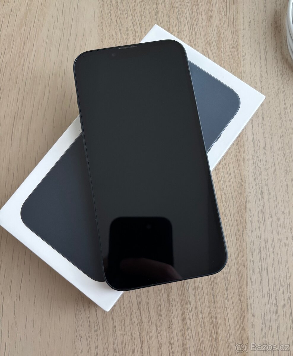 Apple iPhone 13 128GB - TOP stav 10/10 + příslušenství - 2