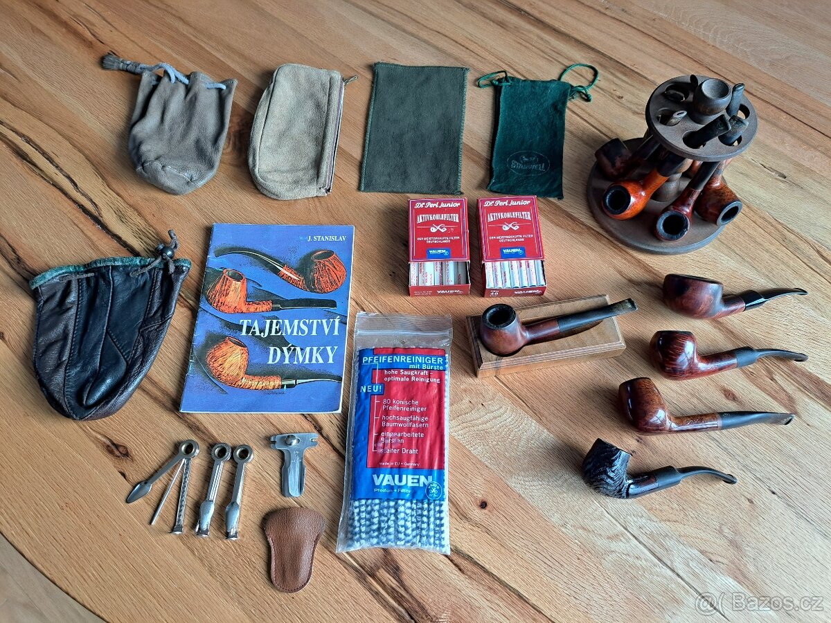 11 ks dýmek, stojánky a další příslušenství - 2