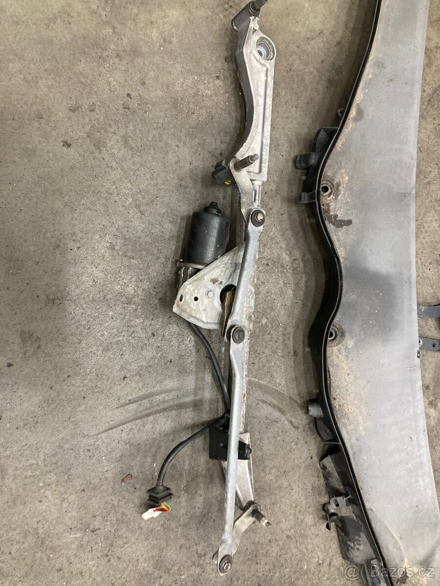 Stěrače mercedes benz CLK (w209) - 2