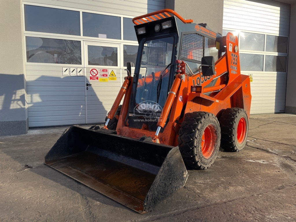 nakladač LOCUST 753 power speed+ - extra výbava - 2