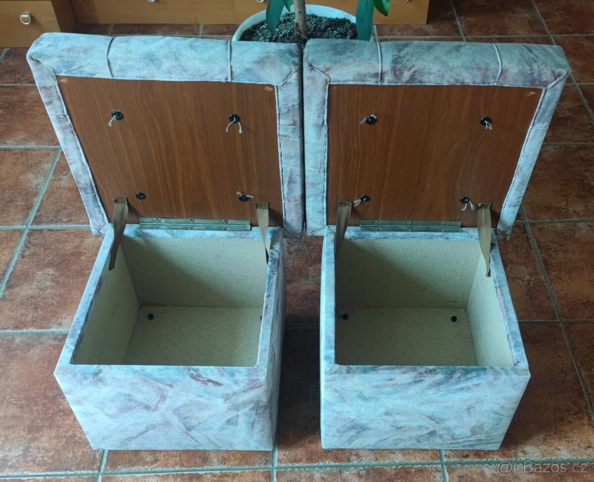 Dva kvalitní taburety otevírací s úložným prostorem. Bezvadn - 2