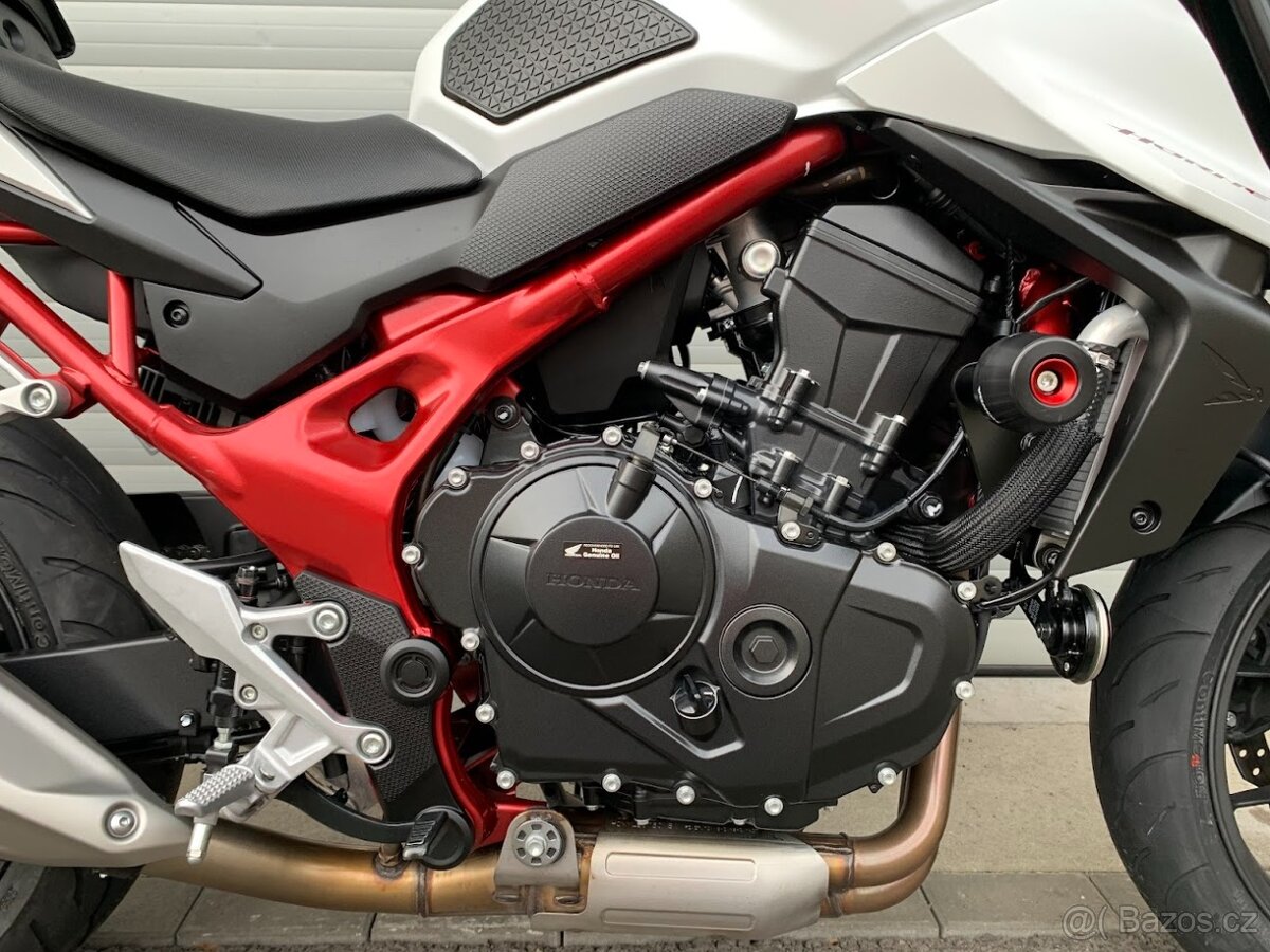 Honda CB 750 Hornet 35kW NOVÝ MODEL - 2