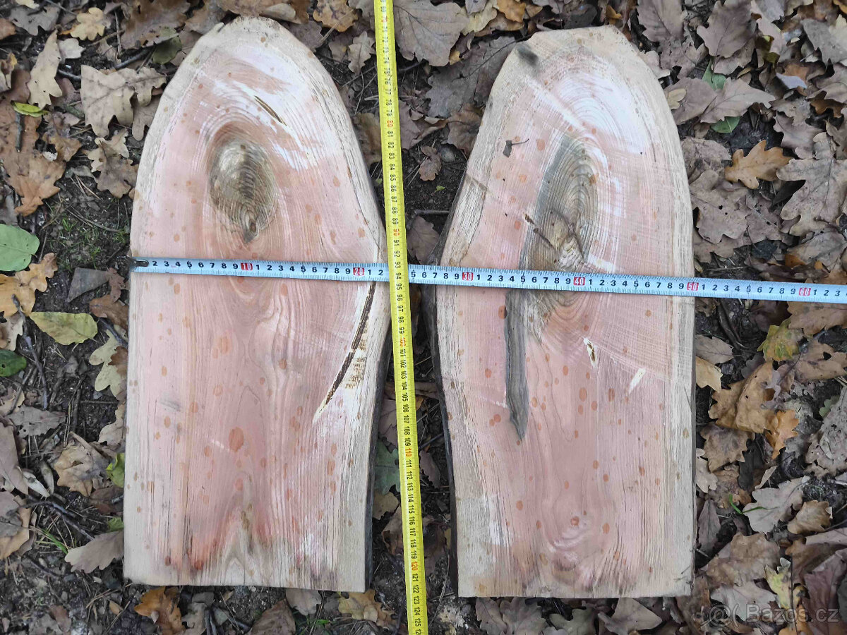 jasanové desky z rozvidlení kmenu, vhodné na mísy, síla 6cm - 2