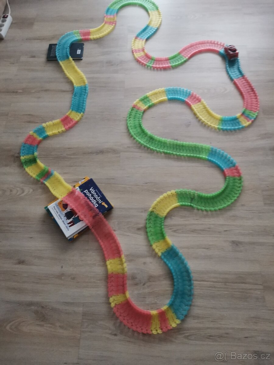 Autodráha Magic + dráha navíc - 2