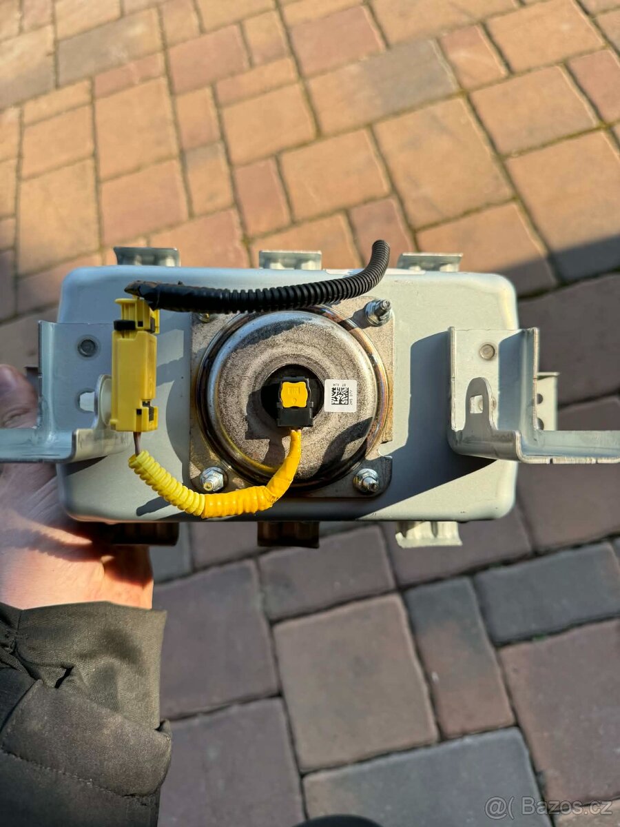 Subaru BRZ Toyota GR86 Airbag - 2