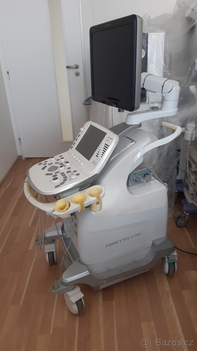 HITACHI ALOKA ARIETTA v70 - 2