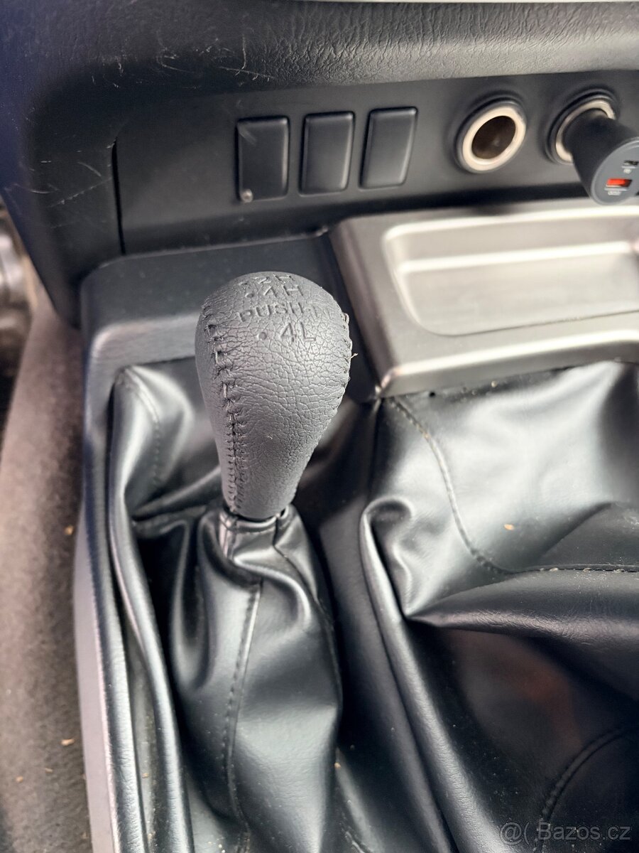 Nissan patrol y61 - 2