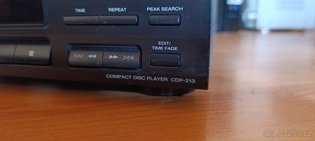 CD přehrávač Sony CDP-213 - 2