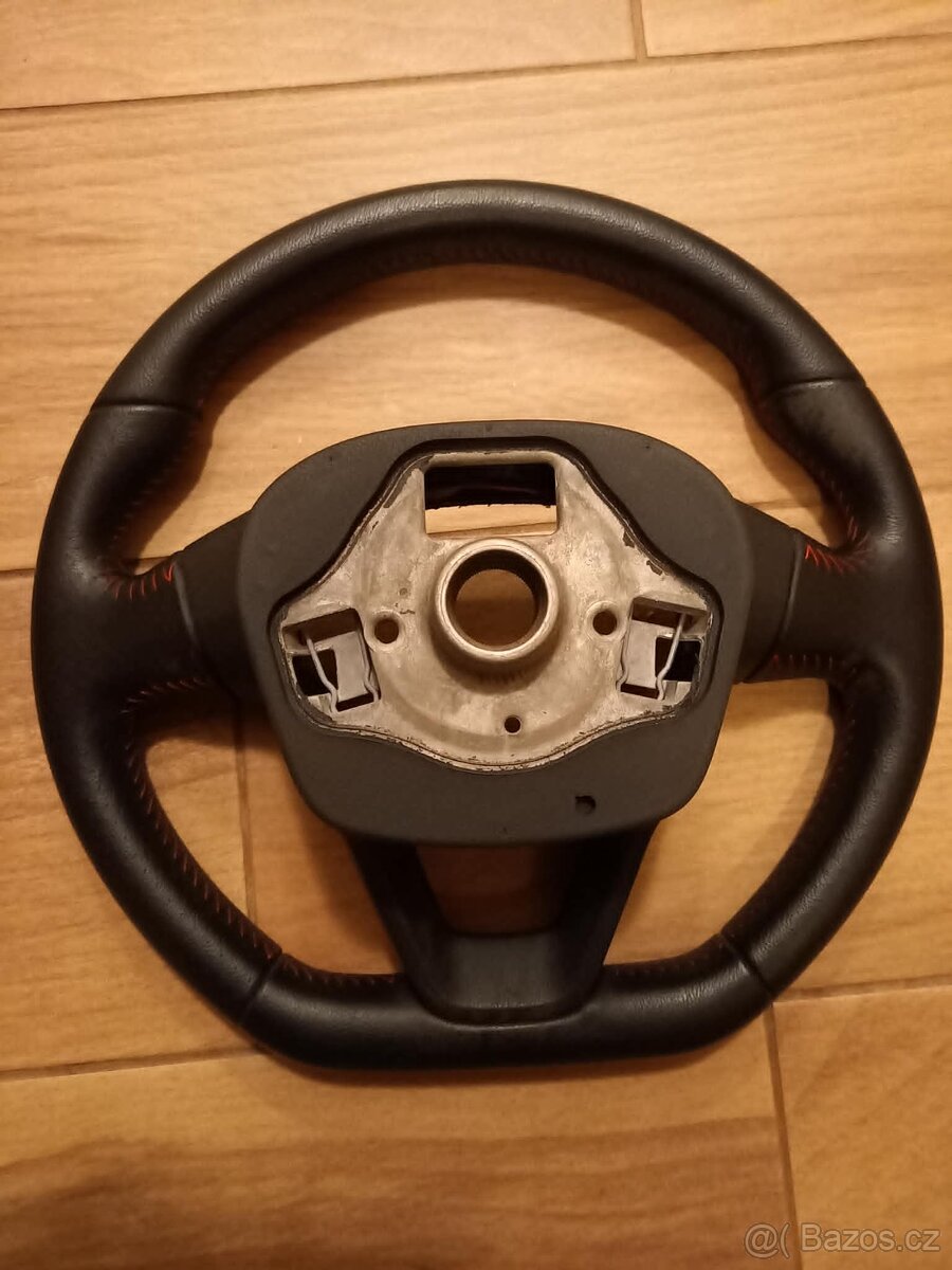 Prodám volant Seat Leon FR - 2