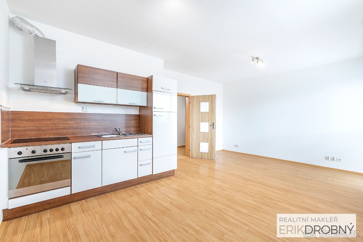 Pronájem bytu 1kk, 35 m2, Pardubice – Nová Trnová. - 2
