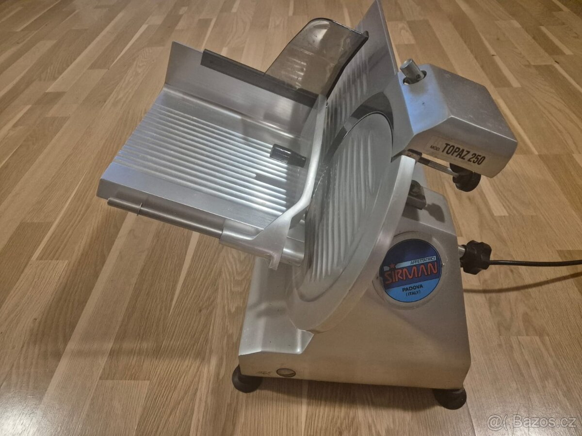 Nářezový stroj - 2