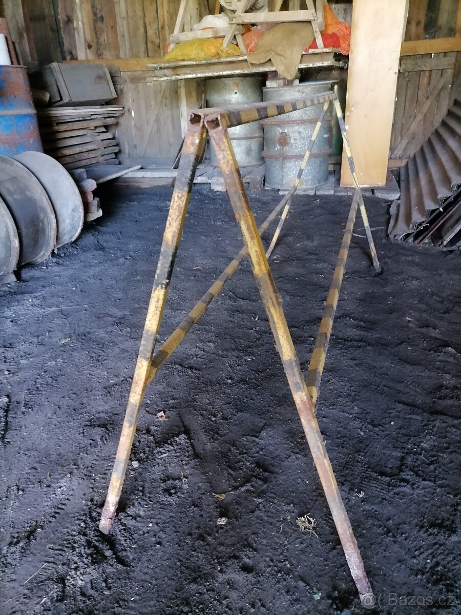 zábradlí ocelové stavební - 2