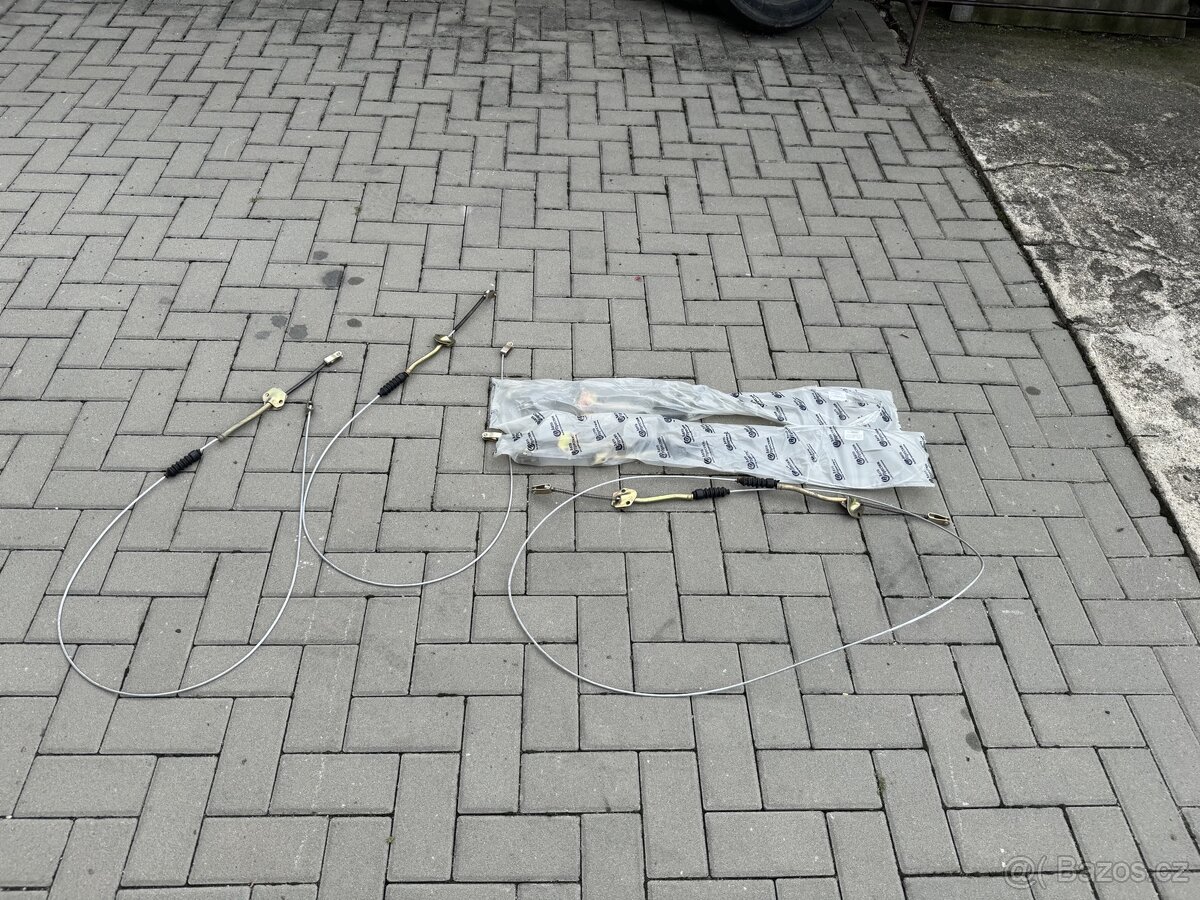 Volha Gaz 24,2410, lanko ruční brzdy - 2